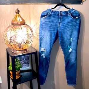 Ava & Viv Destroyed Jeans